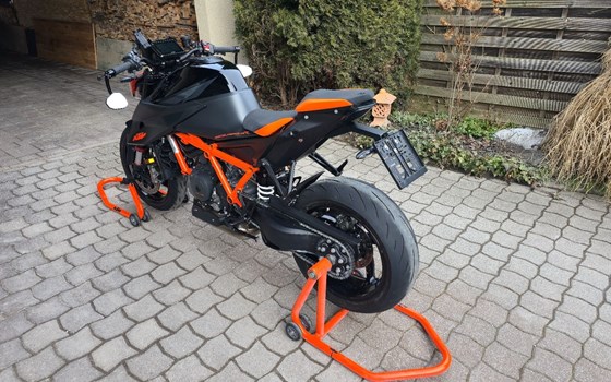 Gebrauchtmotorrad KTM 1290 Super Duke R - Bild 2