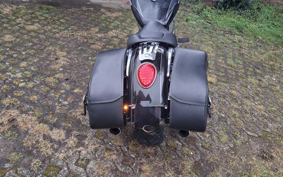 Gebrauchtmotorrad Triumph Thunderbird Commander - Bild 2