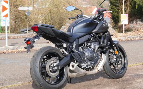 Gebrauchtmotorrad Yamaha MT-07 - Bild 3