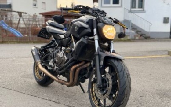 Gebrauchtmotorrad Yamaha MT-07 - Bild 4