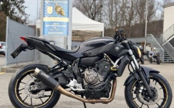 Gebrauchtmotorrad Yamaha MT-07 - Bild 3