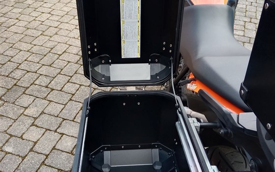 Gebrauchtmotorrad KTM 1050 Adventure - Bild 4