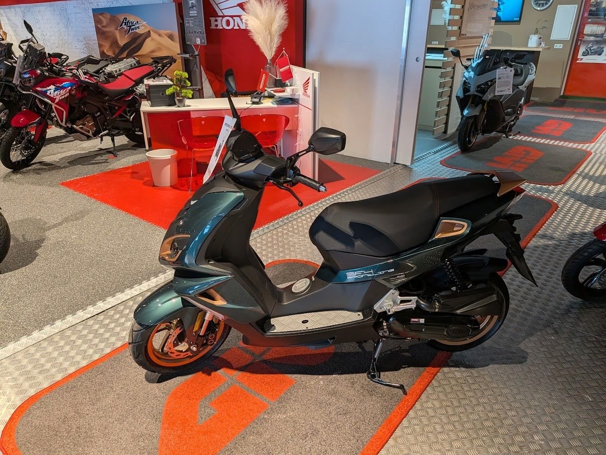 Peugeot Speedfight 4 SPORTLINE !!