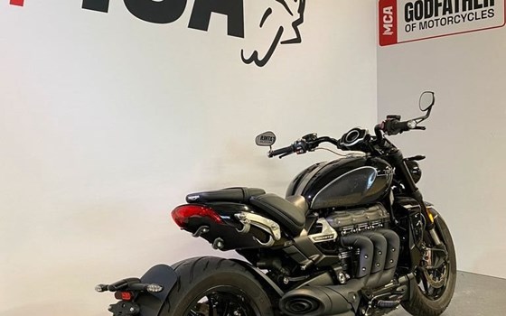 Gebrauchtmotorrad Triumph Rocket 3 Storm R - Bild 2