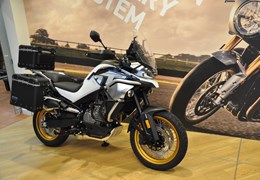 Neumotorrad CFMOTO 800MT Touring