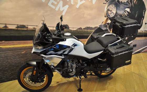 Neufahrzeug CFMOTO 800MT Touring - Bild 10