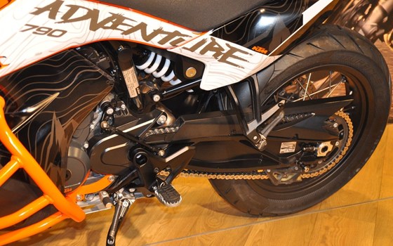 Gebrauchtmotorrad KTM 790 Adventure - Bild 17