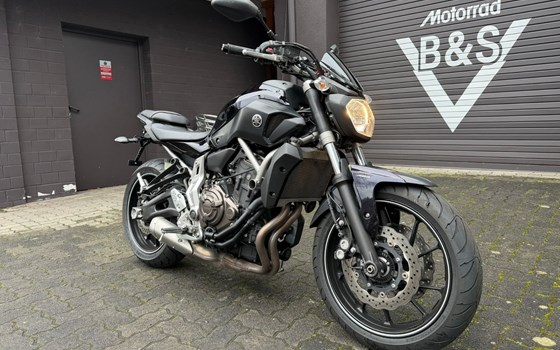 Gebrauchtmotorrad Yamaha MT-07 - Bild 2