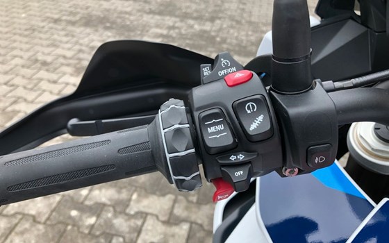 Gebrauchtmotorrad BMW S 1000 XR - Bild 18