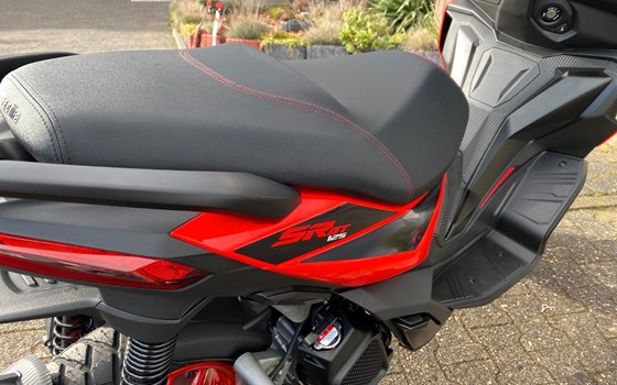 Neufahrzeug Aprilia SR GT Sport 125 - Bild 12