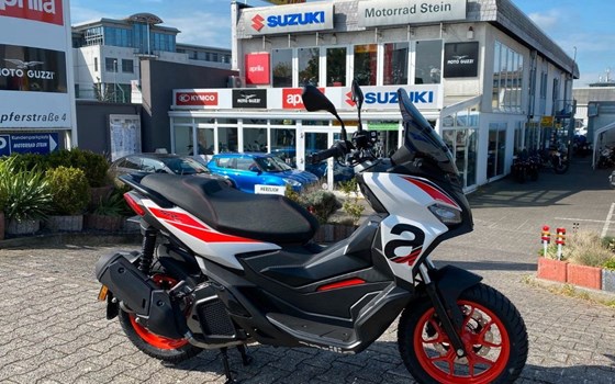Neufahrzeug Aprilia SR GT Sport 125 - Bild 2