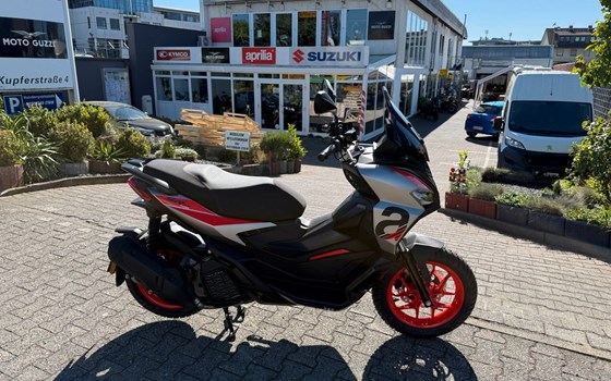 Neufahrzeug Aprilia SR GT Sport 125 - Bild 21
