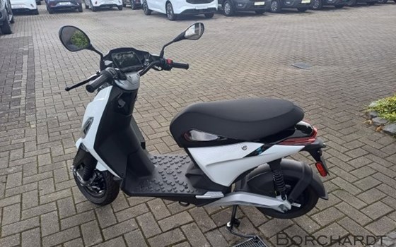 Neufahrzeug Piaggio 1 + - Bild 8