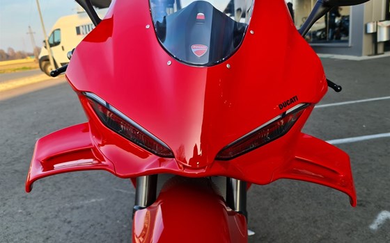 Gebrauchtmotorrad Ducati Panigale V4 - Bild 9