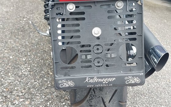 Gebrauchtmotorrad Harley-Davidson Dyna Fat Bob FXDF - Bild 6