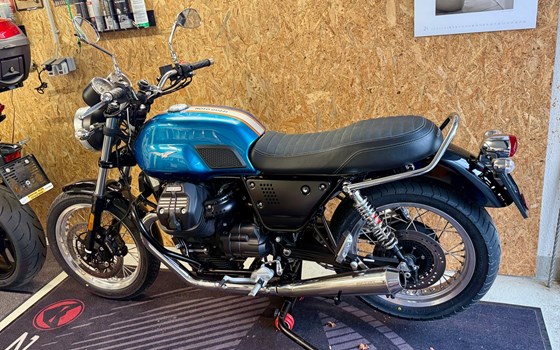 Gebrauchtmotorrad Moto Guzzi V7 III Special - Bild 12