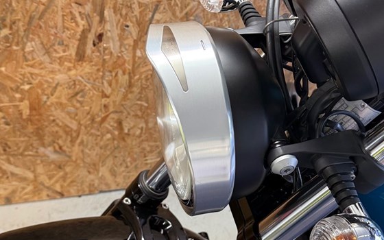 Gebrauchtmotorrad Moto Guzzi V7 III Special - Bild 13