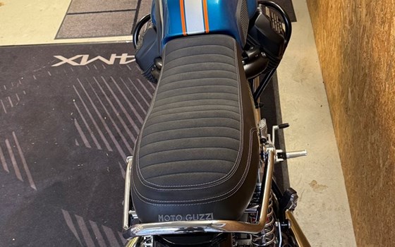 Gebrauchtmotorrad Moto Guzzi V7 III Special - Bild 9