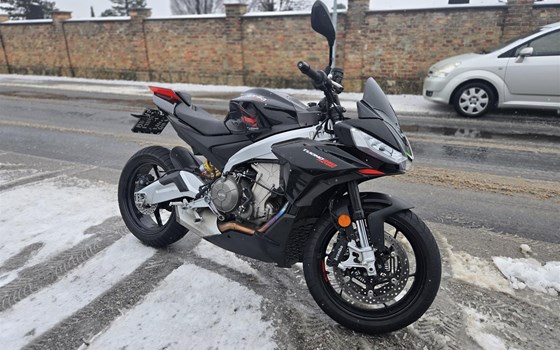 Gebrauchtmotorrad Aprilia Tuono 660 Factory - Bild 2