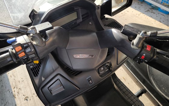 Gebrauchtmotorrad Suzuki Burgman 650 Executive - Bild 17