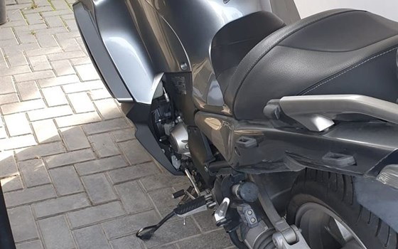 Gebrauchtmotorrad Kawasaki GTR 1400 - Bild 2