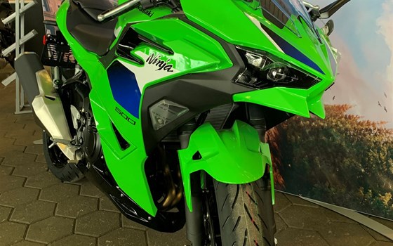 Neufahrzeug Kawasaki Ninja 500 SE - Bild 2