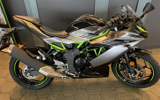 Neufahrzeug Kawasaki Ninja 125 - Bild 3