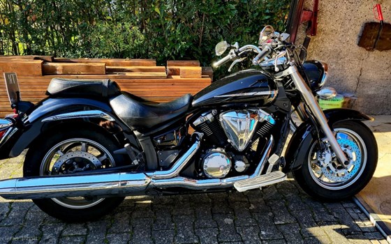 Gebrauchtmotorrad Yamaha XVS 1300 A - Bild 1