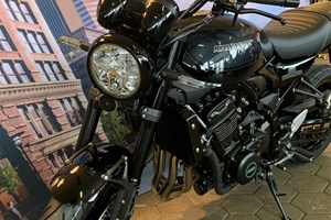 Angebot Kawasaki Z900 RS Black Ball Edition