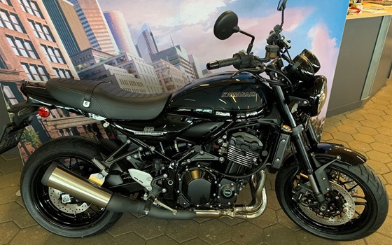 Neufahrzeug Kawasaki Z900 RS Black Ball Edition - Bild 4