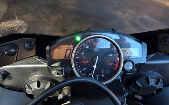 Gebrauchtmotorrad Yamaha YZF-R6 - Bild 2