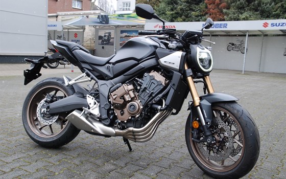 Neufahrzeug Honda CB650R E-Clutch - Bild 1