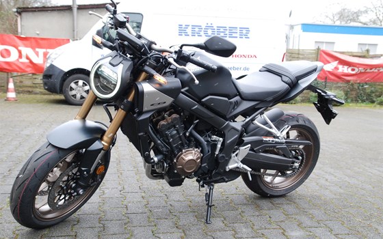 Neufahrzeug Honda CB650R E-Clutch - Bild 6