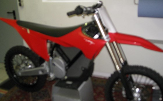 Gebrauchtmotorrad Stark Future Varg MX - Bild 9