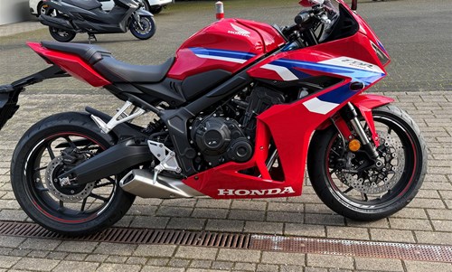 Honda CBR650R
