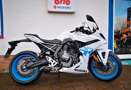 Neumotorrad Suzuki GSX-8R