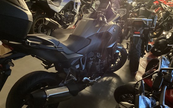 Gebrauchtmotorrad Honda NT1100 DCT - Bild 3