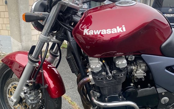 Gebrauchtmotorrad Kawasaki ZR-7 - Bild 7