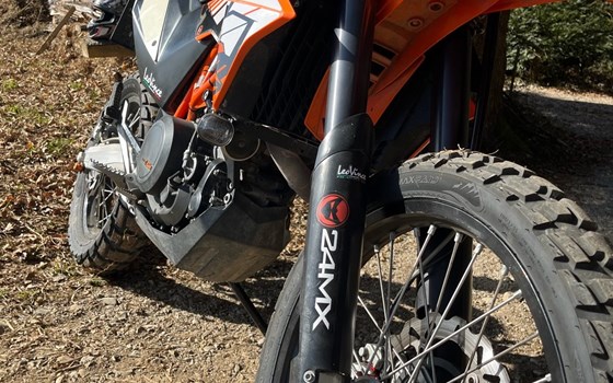 Gebrauchtmotorrad KTM 690 Enduro R - Bild 3