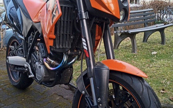 Gebrauchtmotorrad KTM 640 LC4 - Bild 4