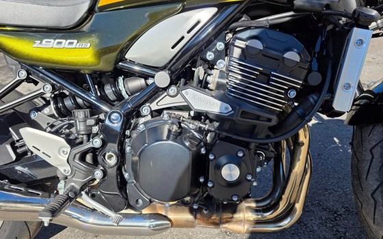Gebrauchtmotorrad Kawasaki Z900 RS - Bild 3