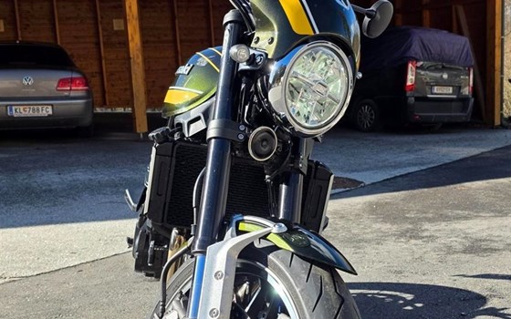Gebrauchtmotorrad Kawasaki Z900 RS - Bild 4