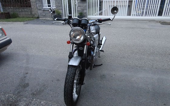 Gebrauchtmotorrad Triumph Thruxton - Bild 3