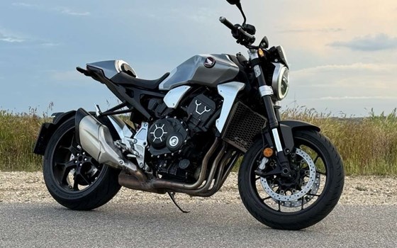 Gebrauchtmotorrad Honda CB 1000 R - Bild 1