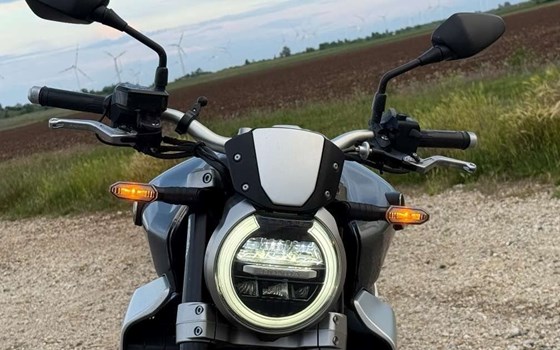 Gebrauchtmotorrad Honda CB 1000 R - Bild 14