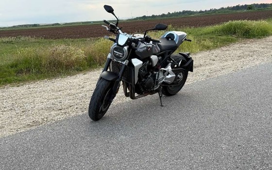 Gebrauchtmotorrad Honda CB 1000 R - Bild 5