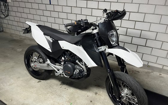 Motorrad Occasion KTM 690 SMC - Bild 1