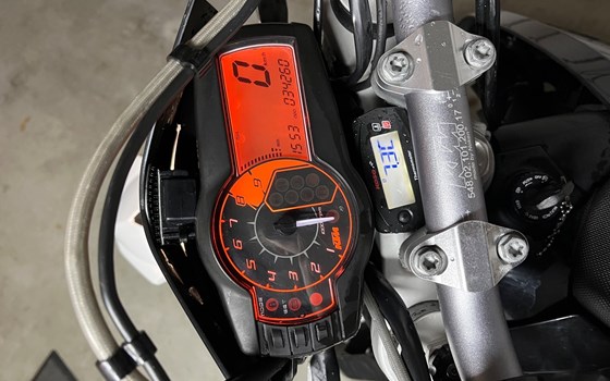 Motorrad Occasion KTM 690 SMC - Bild 5