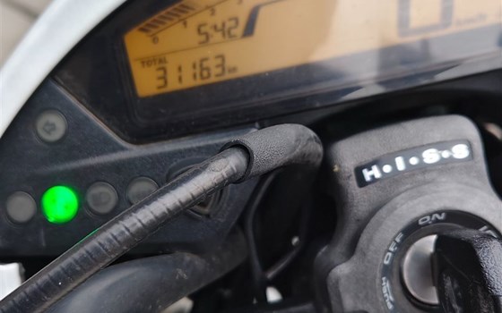 Gebrauchtmotorrad Honda CB 600 F Hornet - Bild 2