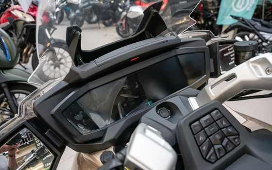 Neufahrzeug Mash Cafe Racer 125 Silver Edition - Bild 11